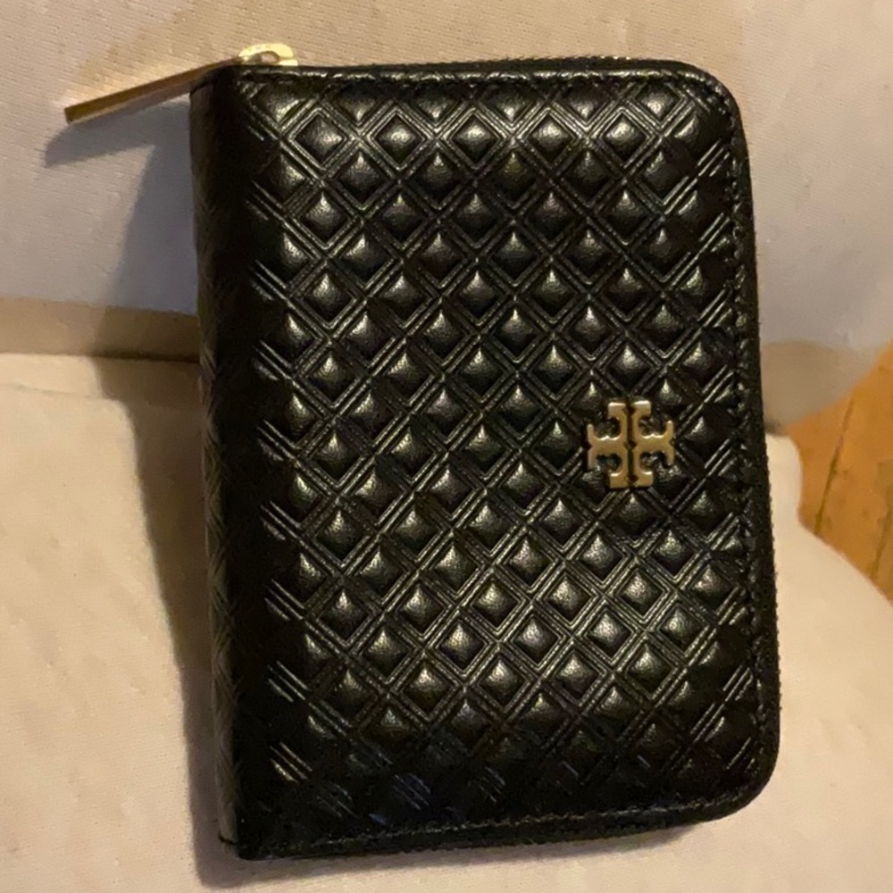 Tory Burch Zippy Coin Wallet (card case)